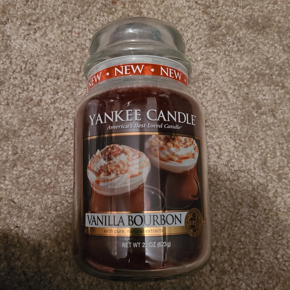 New Vanilla Bourbon Yankee Candle